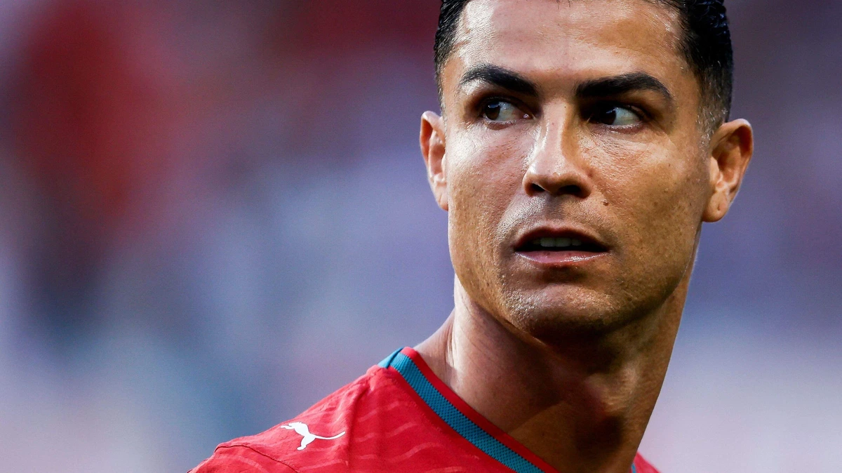 Deur toch op kier? Portugese bondsvoorzitter hint op terugkeer van geschorste Cristiano Ronaldo bij nationale ploeg
