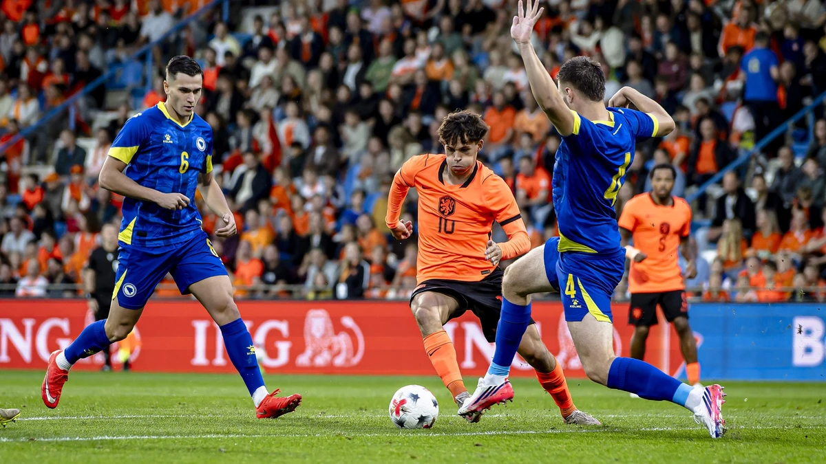 LIVE | Jong Oranje valt aan, maar vindt nog geen gaatje in Bosnische defensie in beslissend pouleduel