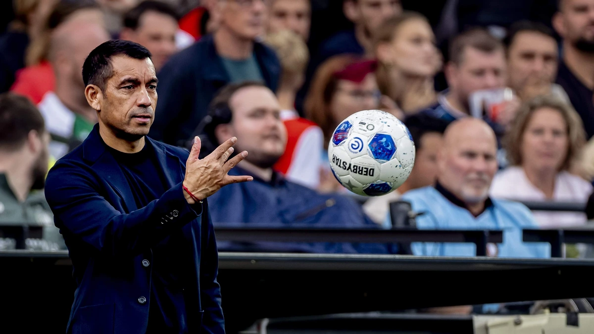 LIVE Eredivisie | Feyenoord met Hadj Moussa, maar zonder Watanabe, AZ met Oufkir en Clasie in kraker