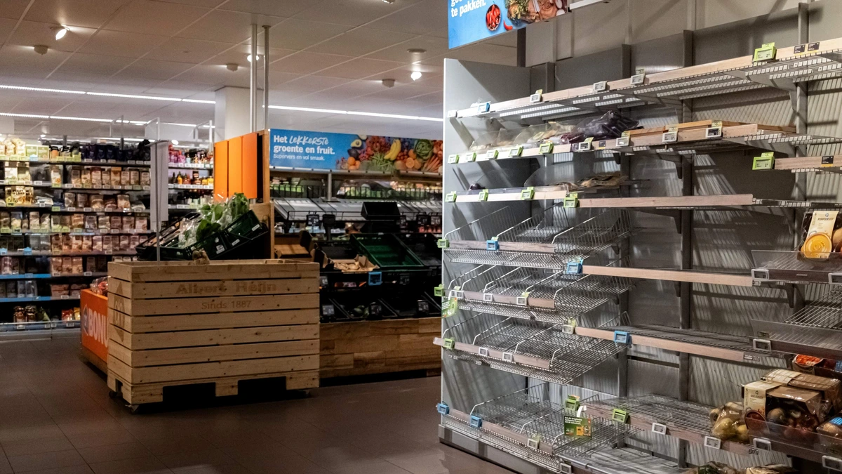’Plop, wit scherm. Acces denied. Niets meer te zien’: Albert Heijn had ’geen keuze’ bij uitzetten systemen